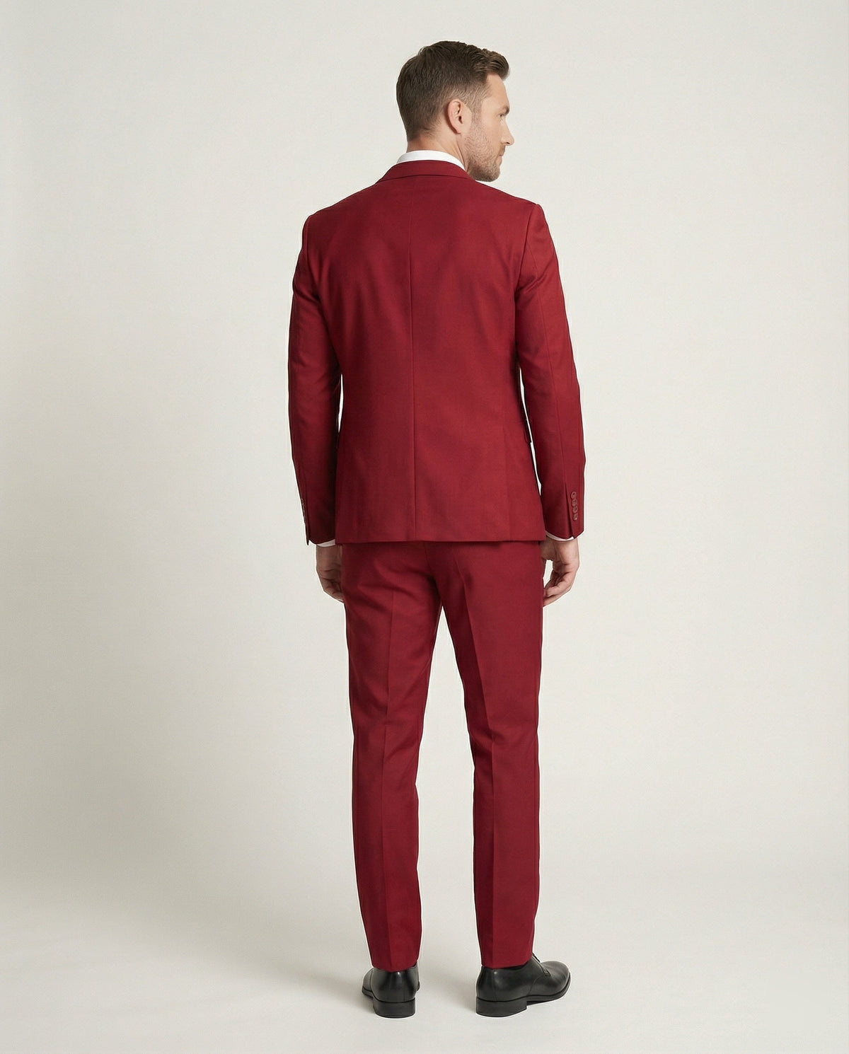 Męski garnitur trzyczęściowy slim fit z kamizelką