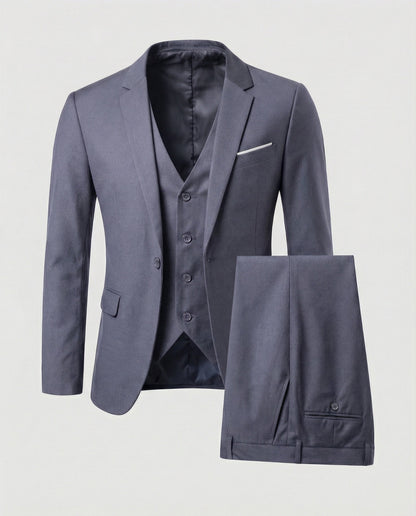 Męski garnitur trzyczęściowy o kroju slim fit