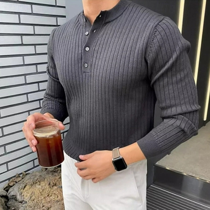 Theo | Prążkowany sweter Henley 2